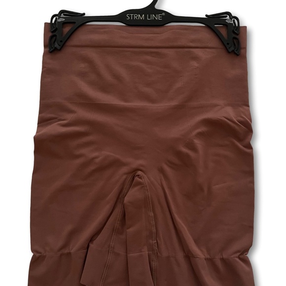 STRM LINE High-Waisted Shaping Shorts | Tummy Control Seamless Smoother - Picture 1 of 5